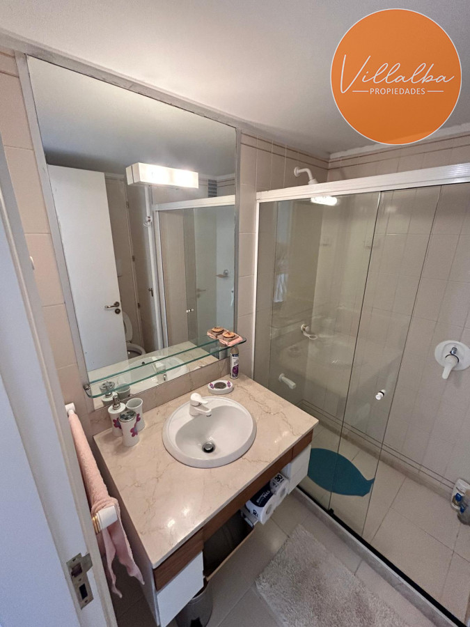 Apartamento ID.3628 - Apartamento en Venta y Alquiler, Peninsula, Punta del Este, 3 Dormitorios.