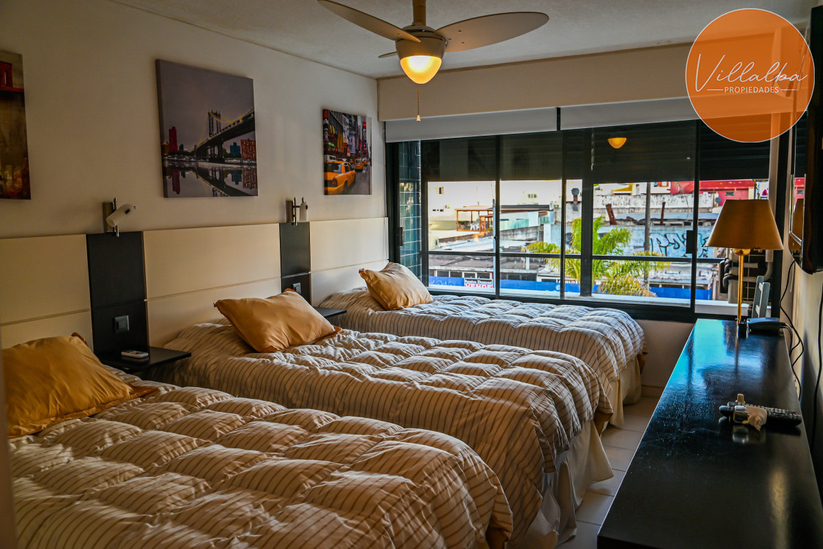 Apartamento ID.3628 - Apartamento en Venta y Alquiler, Peninsula, Punta del Este, 3 Dormitorios.