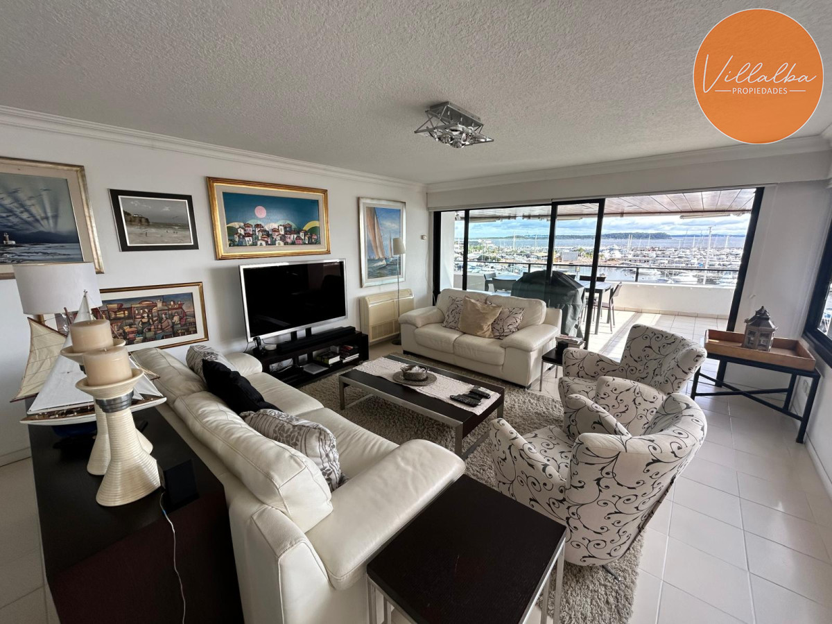 Apartamento ID.3628 - Apartamento en Venta y Alquiler, Peninsula, Punta del Este, 3 Dormitorios.