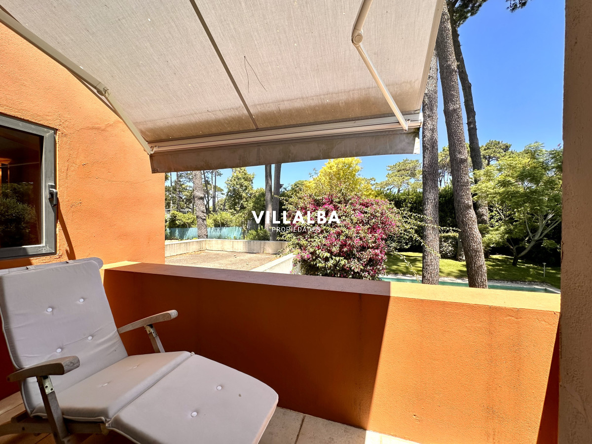 Casa ID.4625 - Casa en venta en barrio privado, Punta del Este