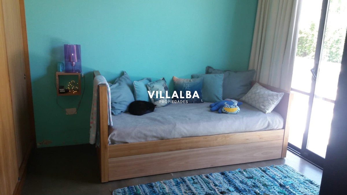 Casa ID.4637 - Casa en La Arbolada - Punta del Este