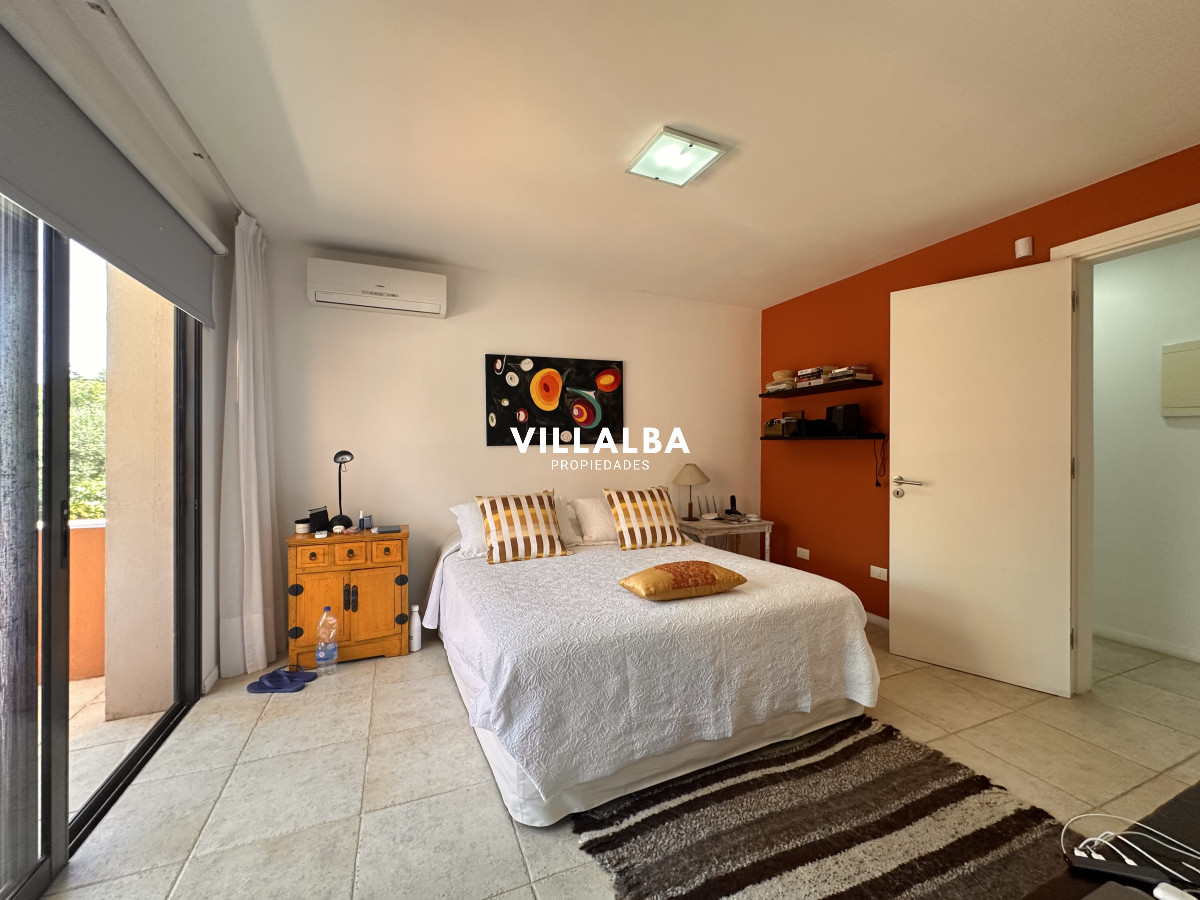 Casa ID.4625 - Casa en venta en barrio privado, Punta del Este