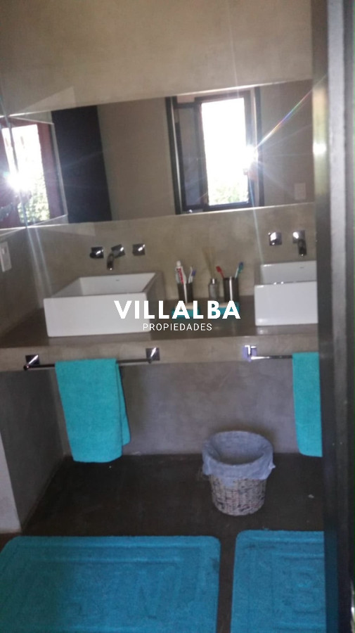 Casa ID.4637 - Casa en La Arbolada - Punta del Este