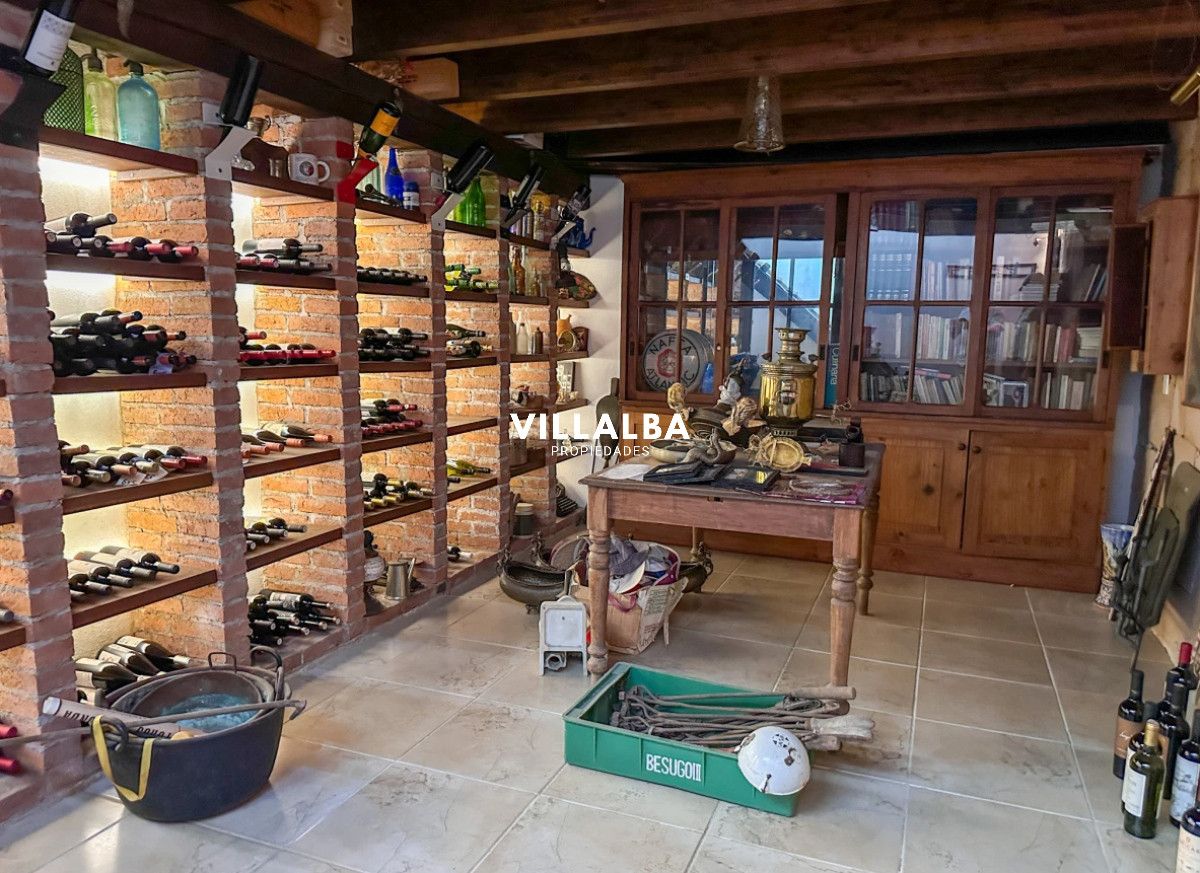 Casa ID.4199 - Casa en venta con 4 dormitorios frente a Laguna del Diario, Punta del Este, Maldonado