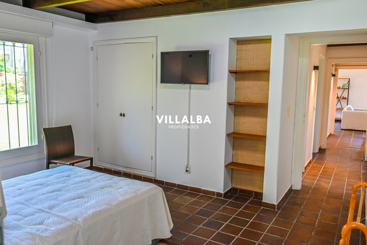 Apartamento ID.3592 - Casa en Venta, Mansa, Punta del Este, 3 Dormitorios.