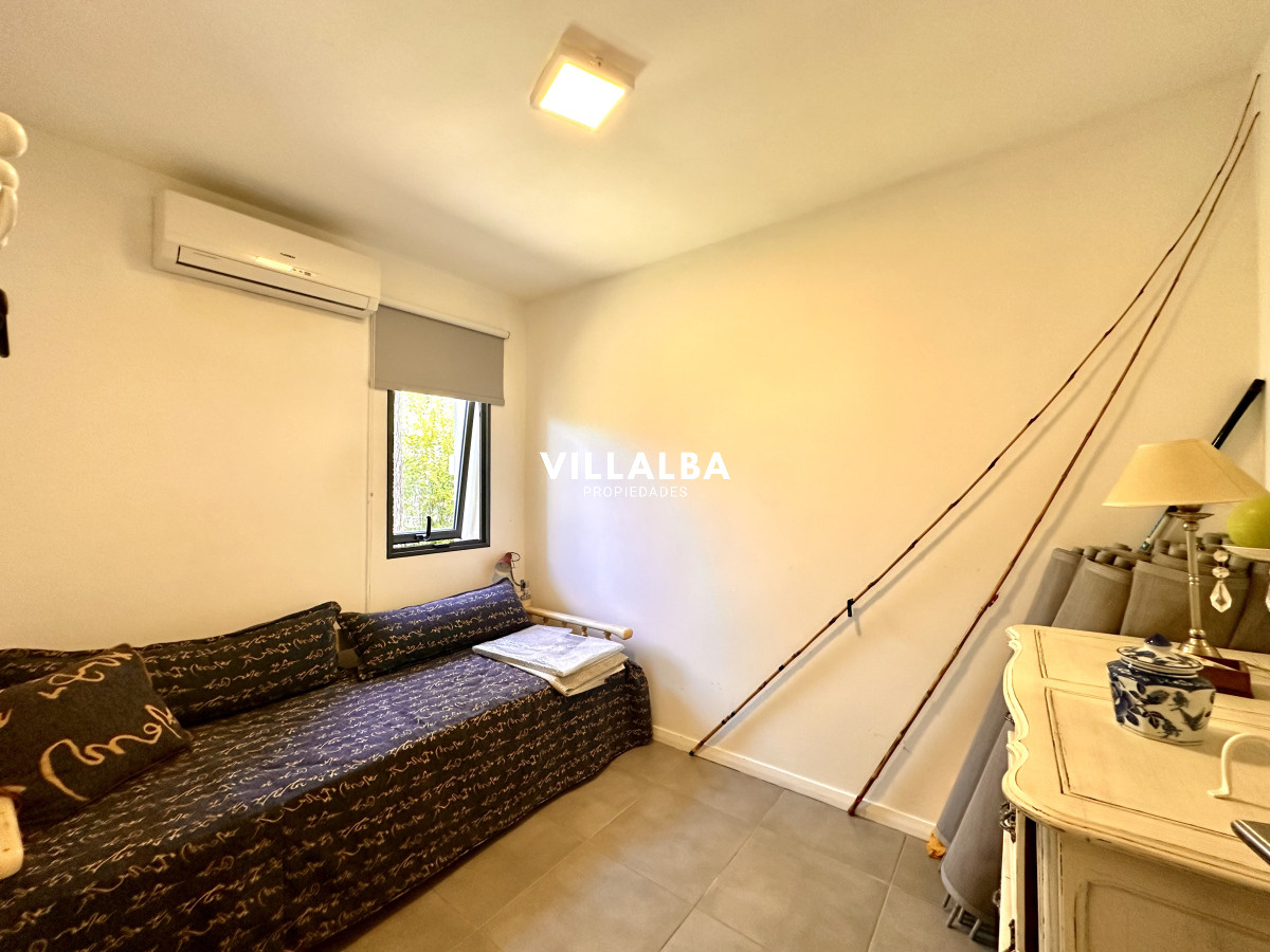 Casa ID.4625 - Casa en venta en barrio privado, Punta del Este