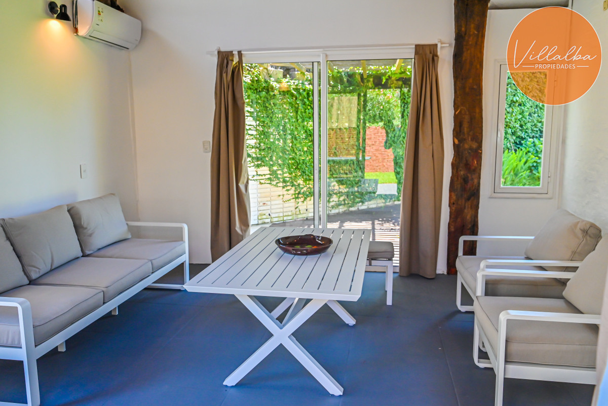 Apartamento ID.3592 - Casa en Venta, Mansa, Punta del Este, 3 Dormitorios.