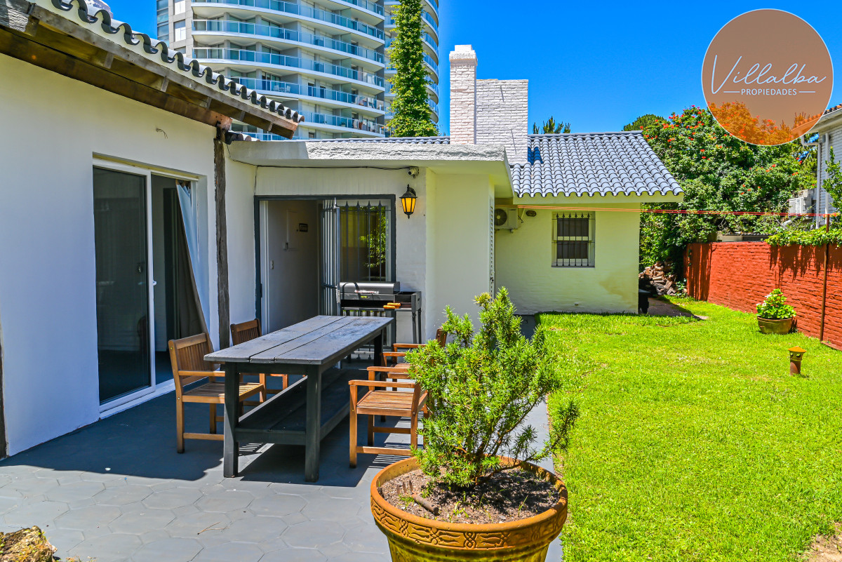 Apartamento ID.3592 - Casa en Venta, Mansa, Punta del Este, 3 Dormitorios.