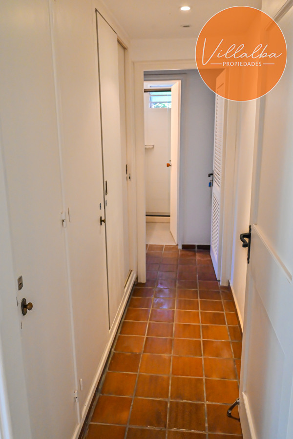 Apartamento ID.3592 - Casa en Venta, Mansa, Punta del Este, 3 Dormitorios.