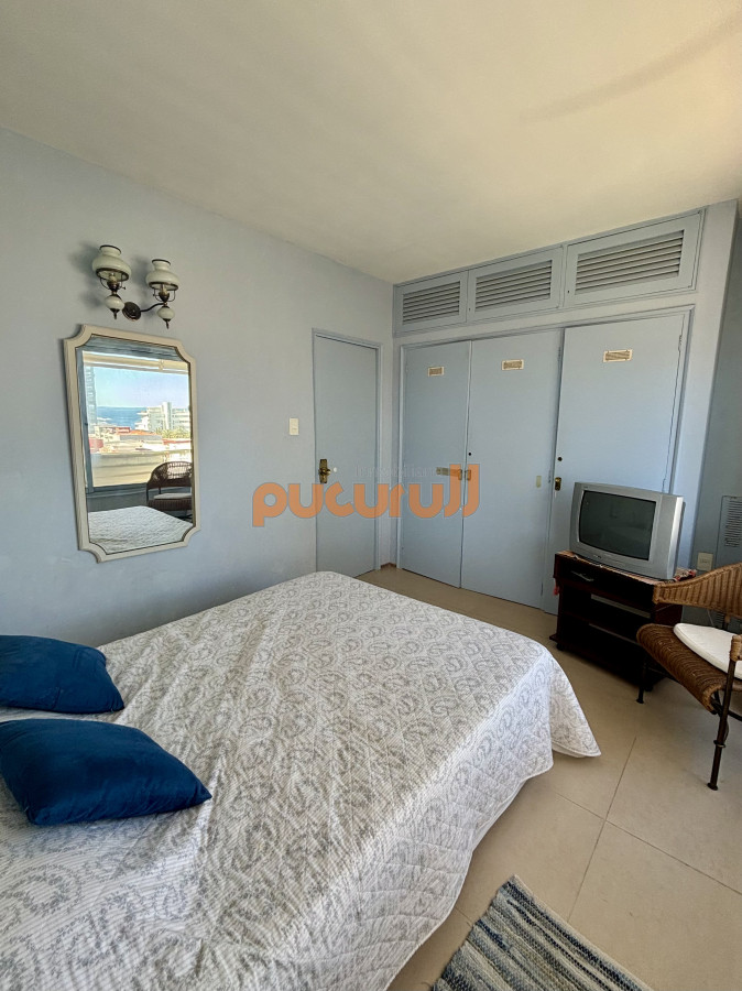 Apartamento ID.2464 - Apartamento, Peninsula, Punta del Este, 2 Dormitorios