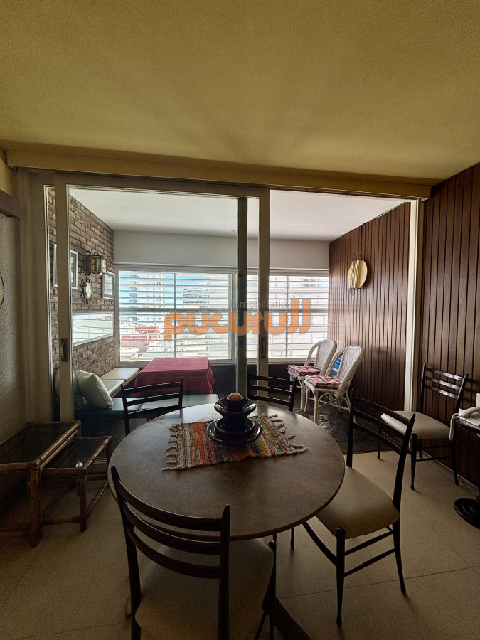 Apartamento ID.2464 - Apartamento, Peninsula, Punta del Este, 2 Dormitorios