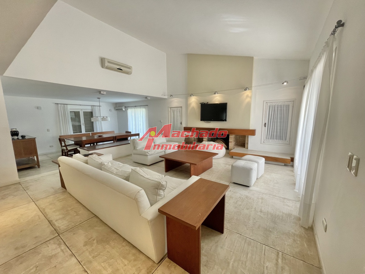 Lugano - GoPunta - Portal Inmobiliario de Punta del Este - Maldonado