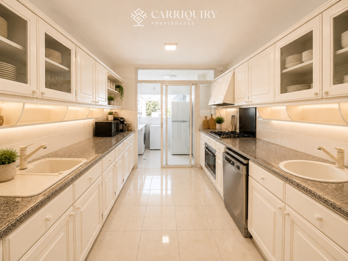 Apartamento ID.10281 - EXCELENTE APARTAMENTO FRENTE AL MAR EN BEVERLY TOWER PLAYA MANSA