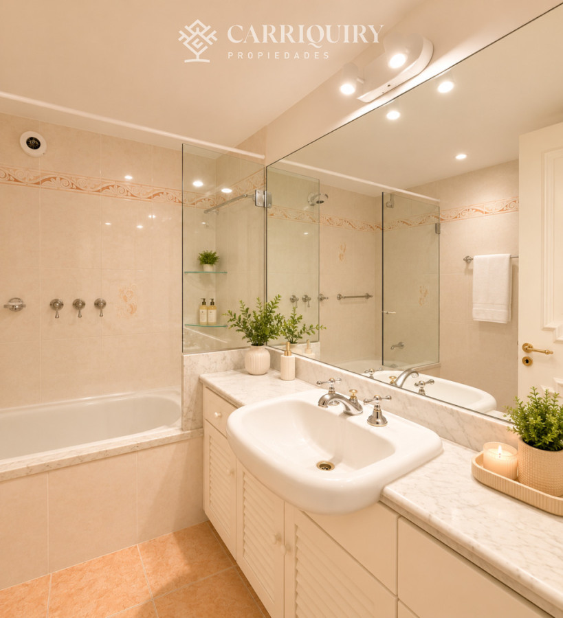 Apartamento ID.10303 - Amplio Apartamento de 3 dormitorios en Mansa, Punta del Este
