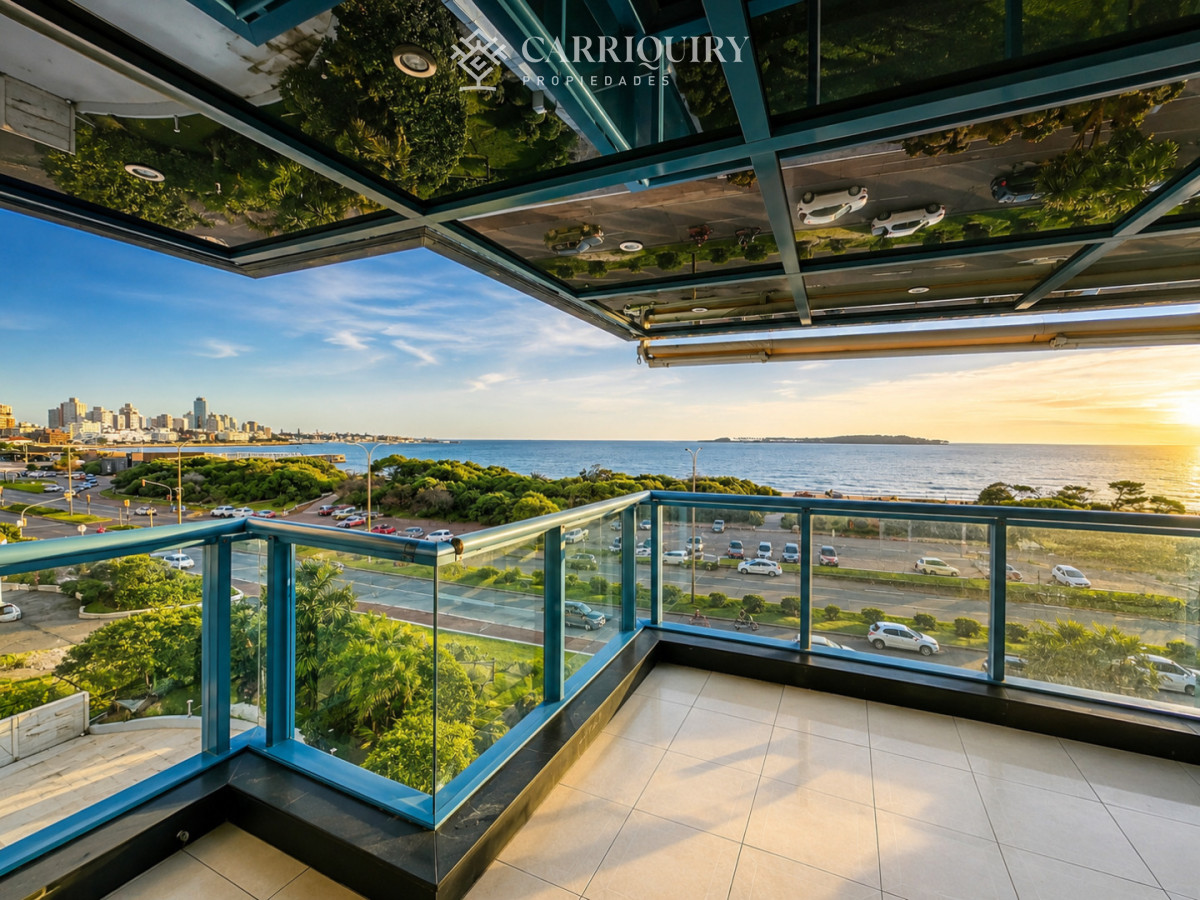 Apartamento ID.10303 - Amplio Apartamento de 3 dormitorios en Mansa, Punta del Este