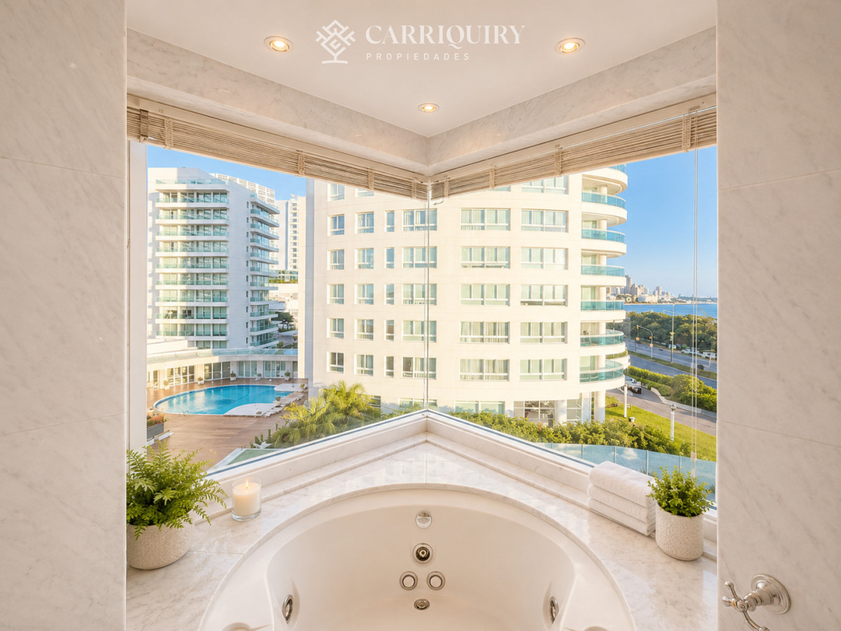 Apartamento ID.10303 - Amplio Apartamento de 3 dormitorios en Mansa, Punta del Este