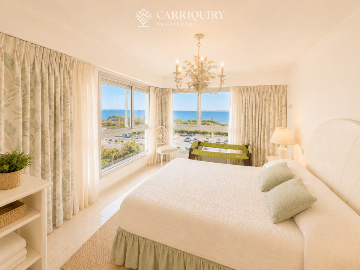 Apartamento ID.10303 - Amplio Apartamento de 3 dormitorios en Mansa, Punta del Este