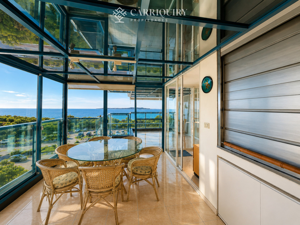 Apartamento ID.10303 - Amplio Apartamento de 3 dormitorios en Mansa, Punta del Este