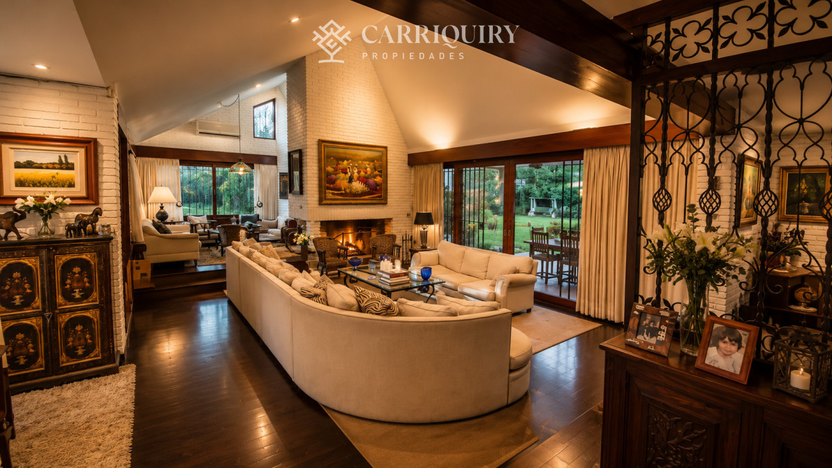 Casa ID.10283 - Casa en Venta en parada 10 de la mansa, 4000mts de terreno 