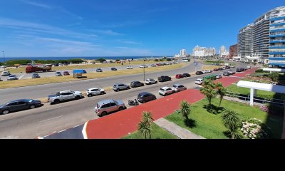 Apartamento en venta primera linea brava