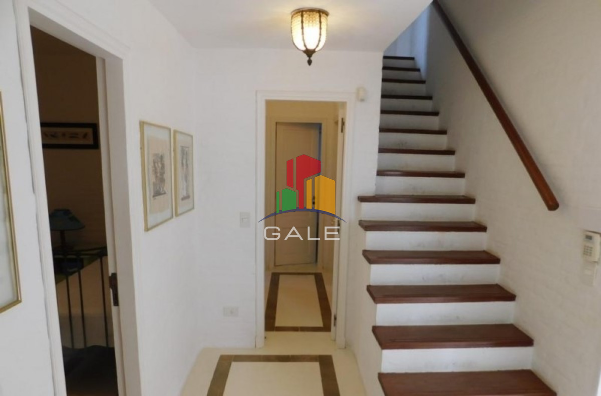 Casa ID.4535 - Casa a la Venta, 4 dormitorios, La Barra