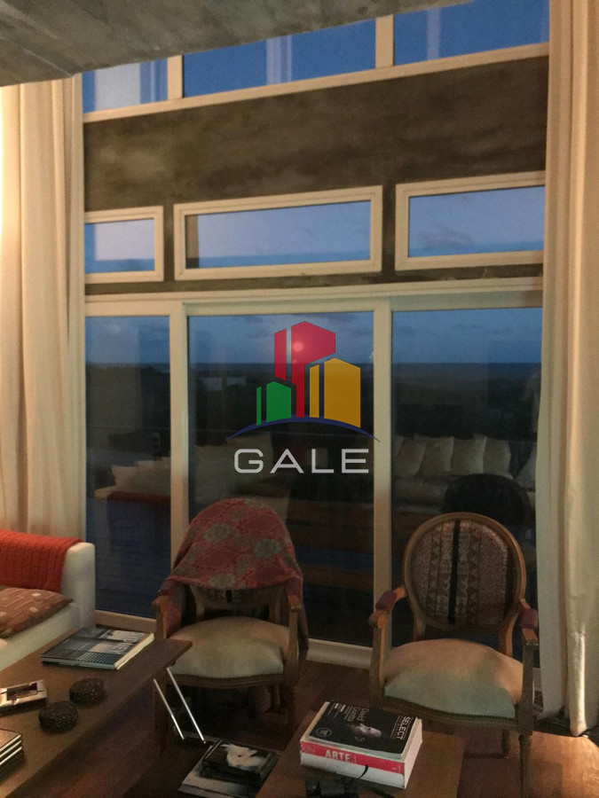 Casa ID.4542 - Casa en Venta, Santa Mónica, Manantiales, 4 Dormitorios.