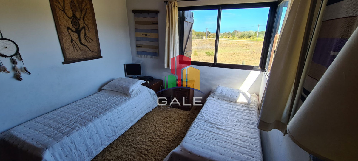 Casa ID.4540 - Casa en venta de 4 dormitorios en Jose Igancio 