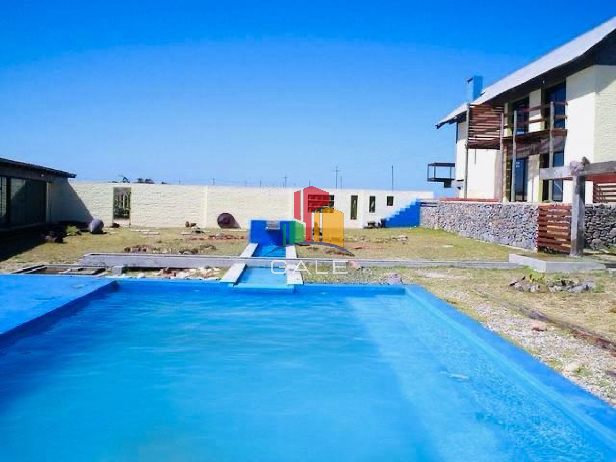 Casa ID.4539 - Casa en Alquiler, Santa Monica, Manantiales, 4 Dormitorios.