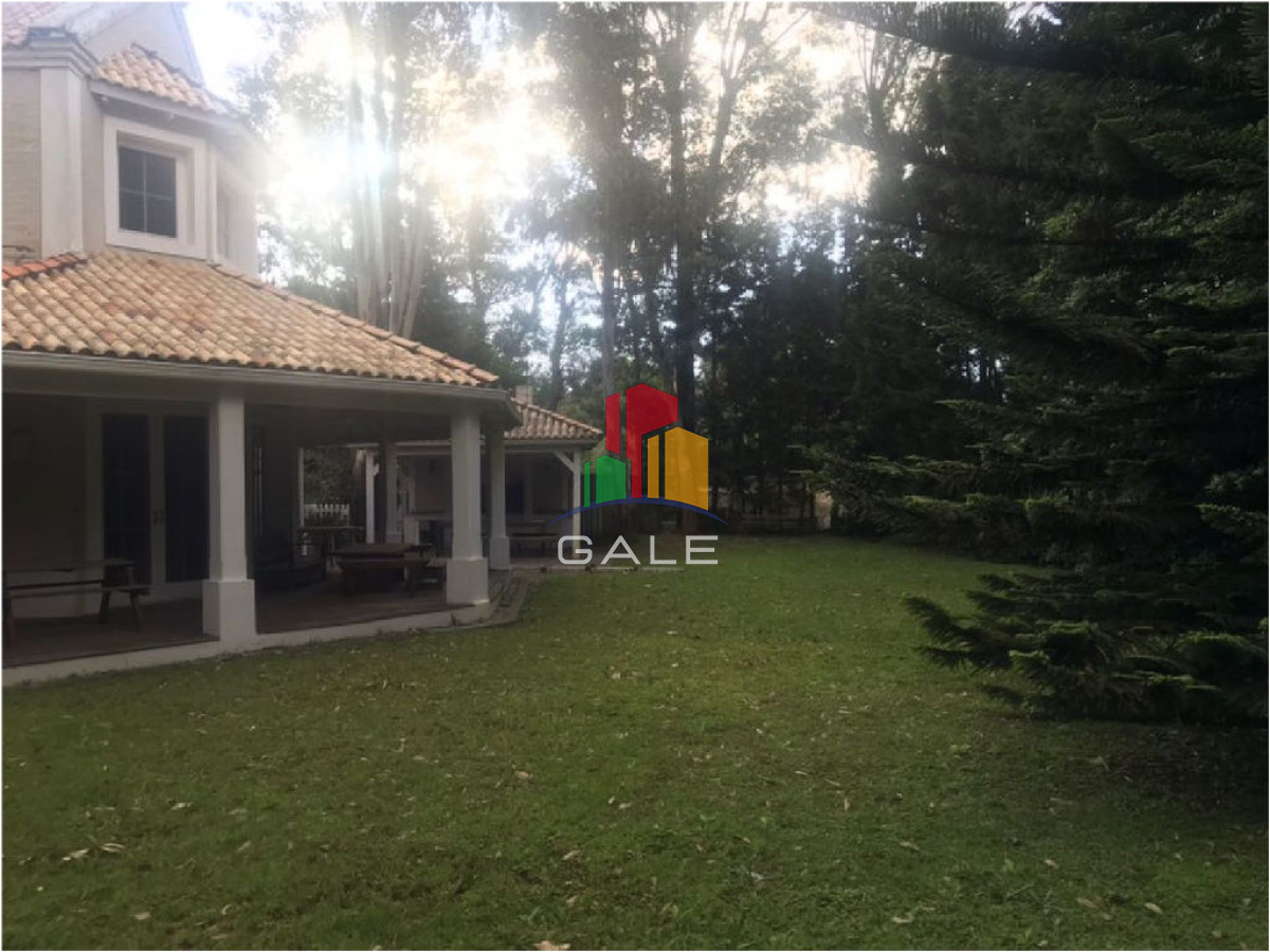 Casa ID.4536 - Casa en Venta, Manantiales, Manantiales, 4 Dormitorios.