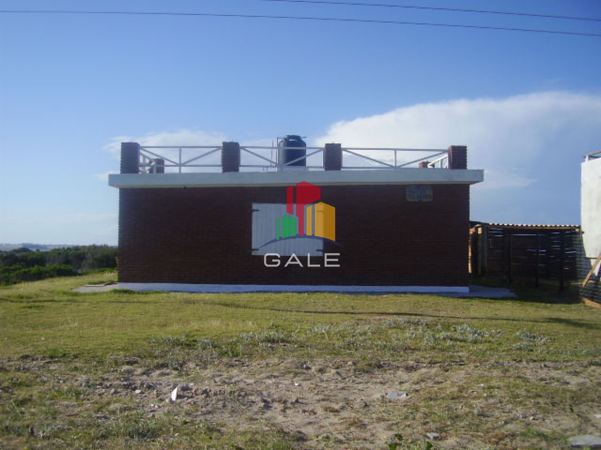 Casa ID.4539 - Casa en Alquiler, Santa Monica, Manantiales, 4 Dormitorios.