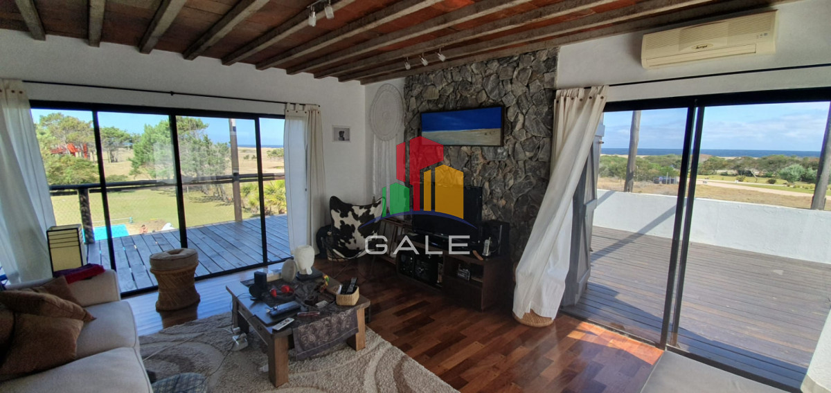 Casa ID.4540 - Casa en venta de 4 dormitorios en Jose Igancio 