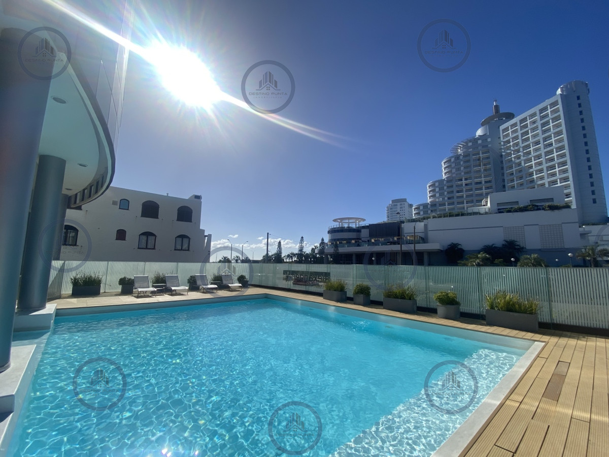 Apartamento ID.2533 - Apartamento en Venta y Alquiler, Mansa, Punta del Este, 3 Dormitorios
