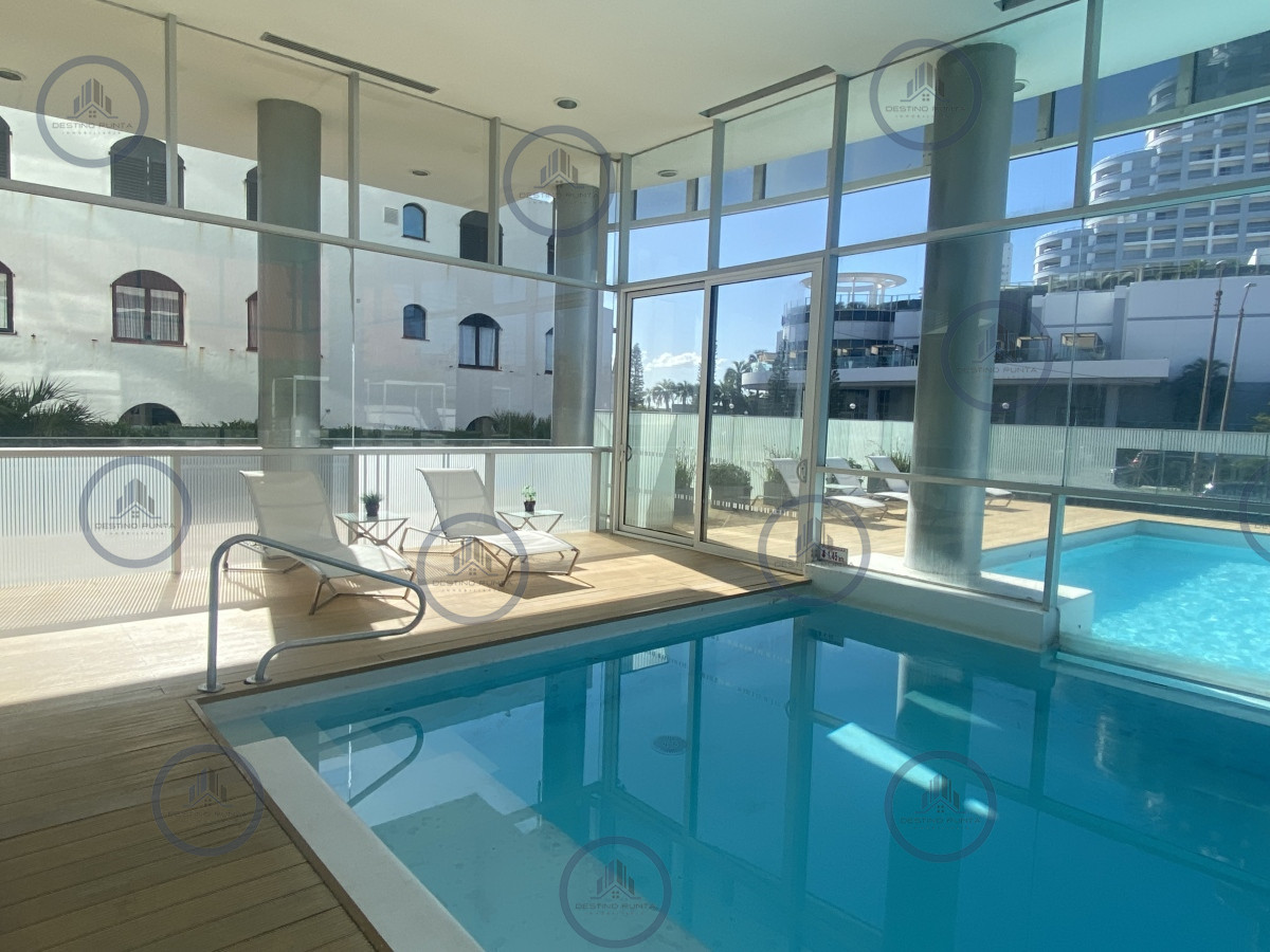 Apartamento ID.2533 - Apartamento en Venta y Alquiler, Mansa, Punta del Este, 3 Dormitorios