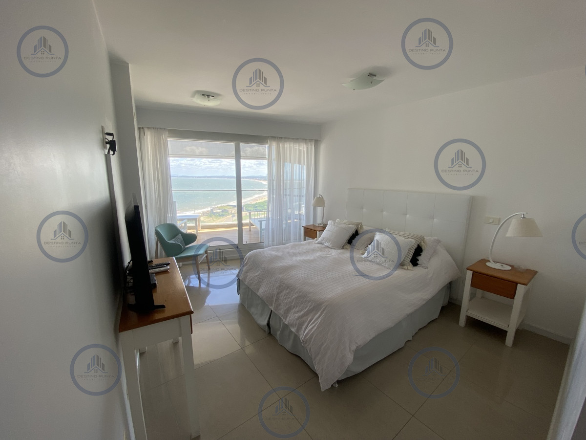 Apartamento ID.2533 - Apartamento en Venta y Alquiler, Mansa, Punta del Este, 3 Dormitorios