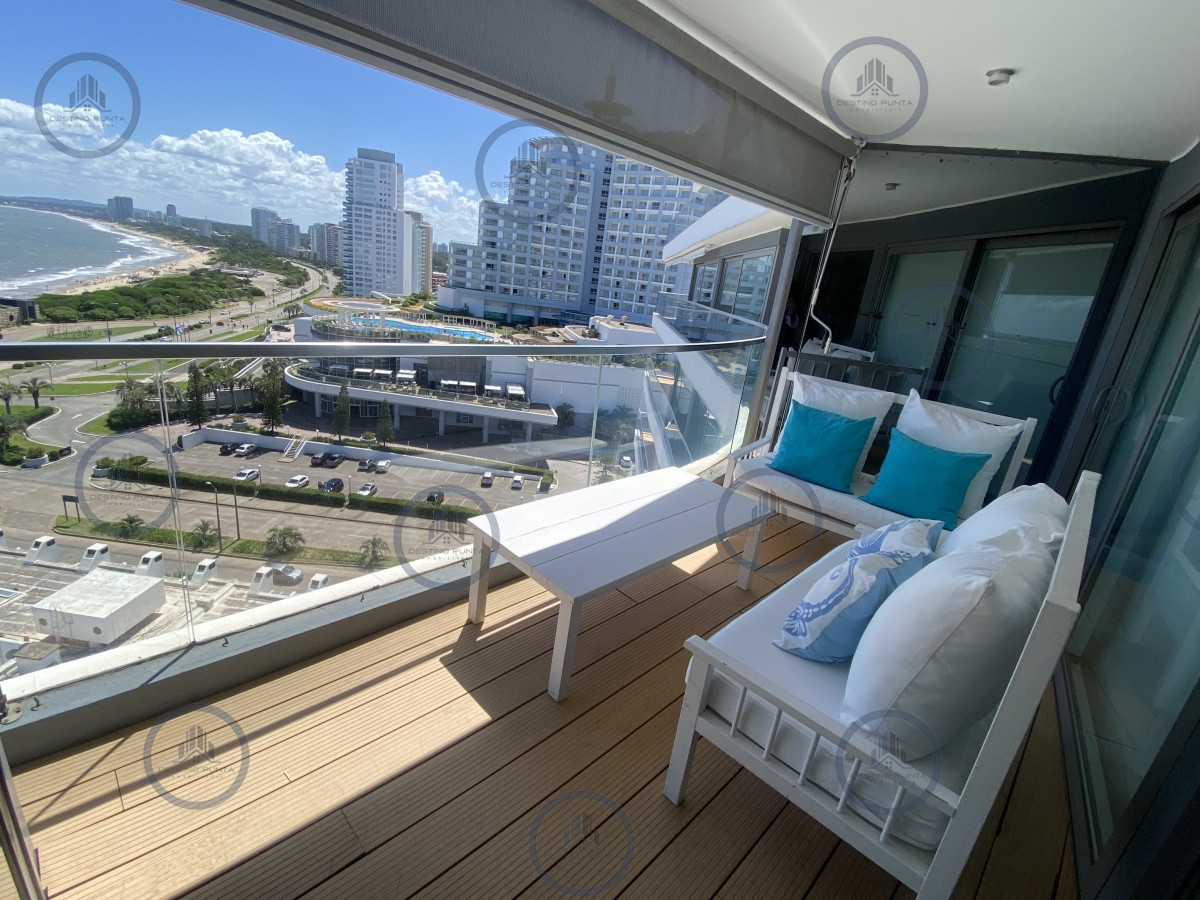 Apartamento ID.2533 - Apartamento en Venta y Alquiler, Mansa, Punta del Este, 3 Dormitorios