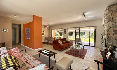 Casa en venta en barrio privado, Punta del Este