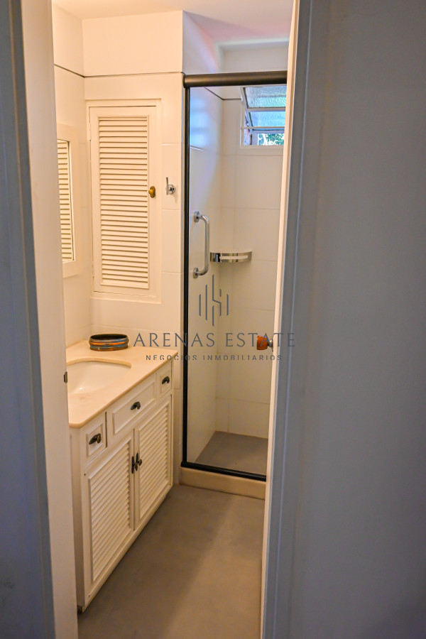 Casa ID.3933 - Casa en Venta, Mansa, Punta del Este, 3 Dormitorios.