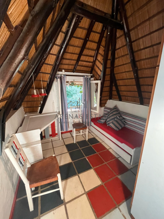 Casa ID.4261 - Oportunidad Casa 4 dormitorios en Pinares 