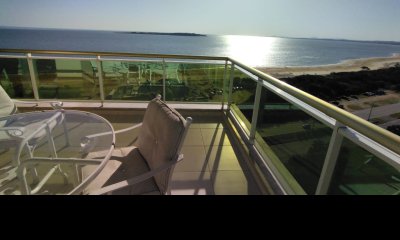 Apartamento en Venta y Alquiler, Mansa, Punta del Este, 3 Dormitorios.