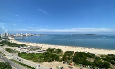 Apartamento en Venta y Alquiler, Mansa, Punta del Este, 4 Dormitorios.