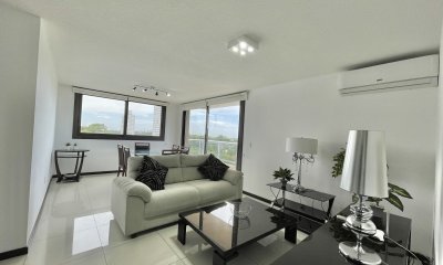 VENTA  APARTAMENTO DE 3 DORMITORIOS EN PISO ALTO EN EDIFICIO STRADIVARIUS PUNTA DEL ESTE