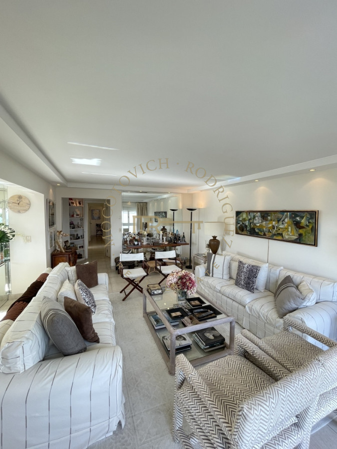 Apartamento ID.2904 - Apartamento en Venta , Mansa, Punta del Este, 3 Dormitorios.