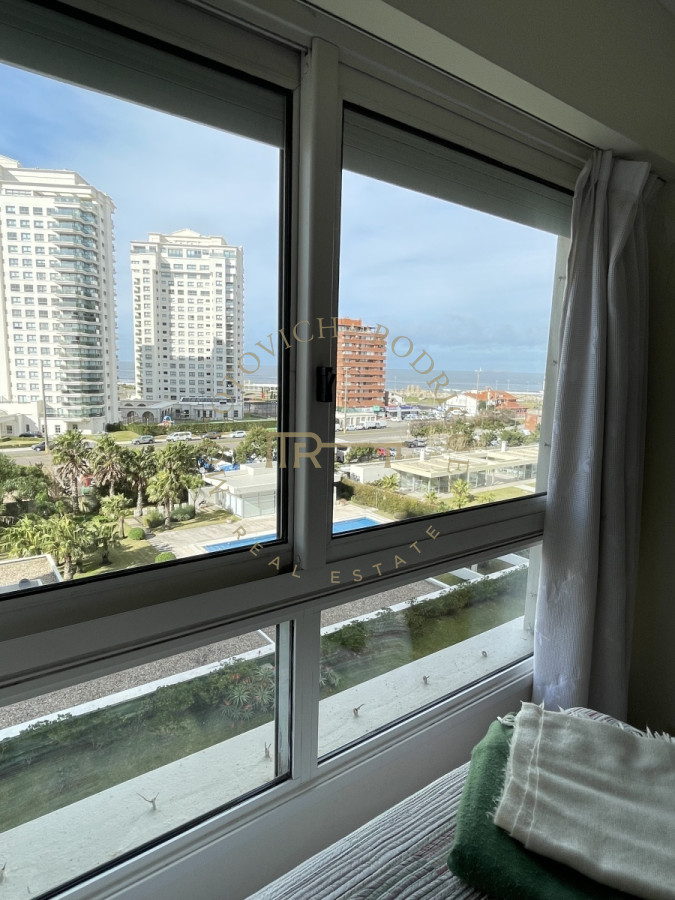 Apartamento ID.2904 - Apartamento en Venta , Mansa, Punta del Este, 3 Dormitorios.