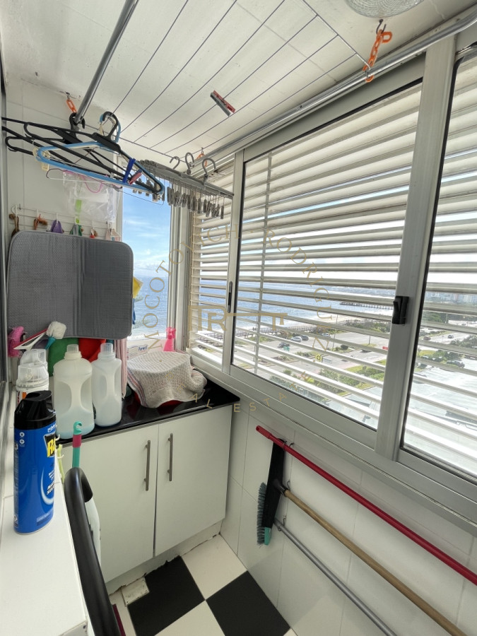 Apartamento ID.2904 - Apartamento en Venta , Mansa, Punta del Este, 3 Dormitorios.