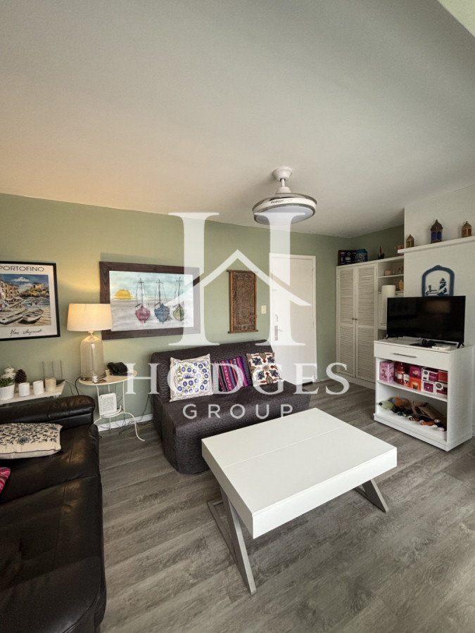 Apartamento ID.123 - En Península con Cochera Techada, 1 y medio dormitorios