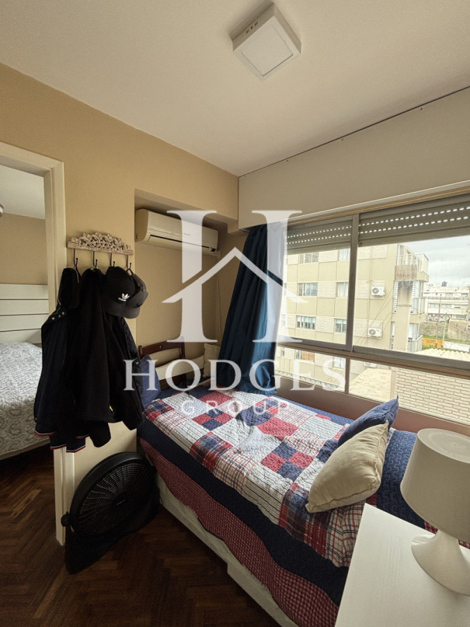 Apartamento ID.123 - En Península con Cochera Techada, 1 y medio dormitorios