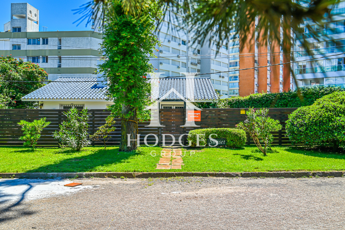 Casa ID.105 - Casa en Venta, Mansa, Punta del Este, 3 Dormitorios.