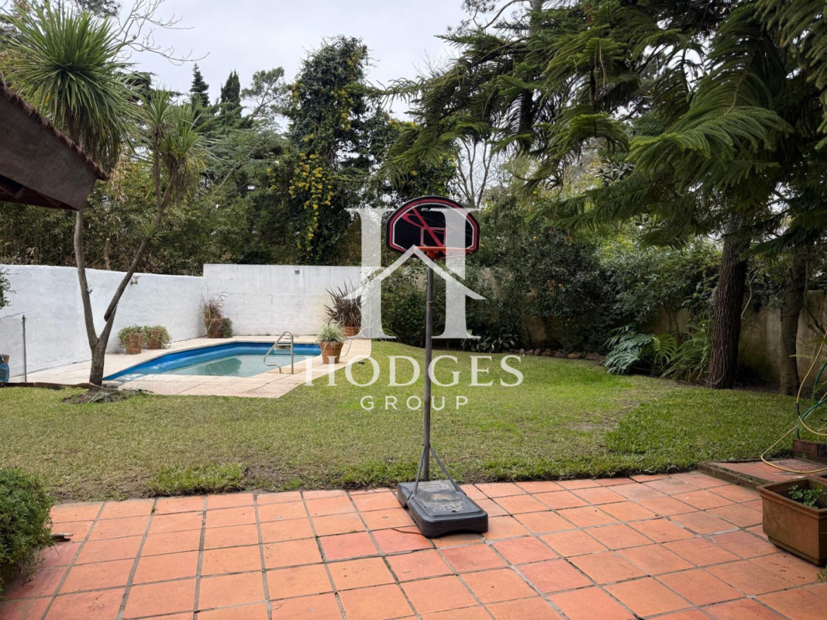 Casa ID.277 - A pocas cuadras de la playa - Casa en Venta, 4 dormitorios, Pinares