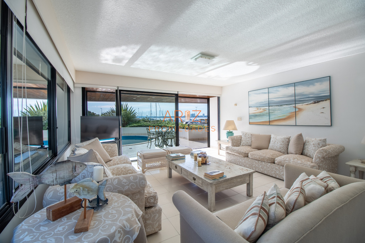 Apartamento ID.309 - VENDO APARTAMENTO 3 DORMITORIOS PUERTO PUNTA DEL ESTE EXCLUSIVO