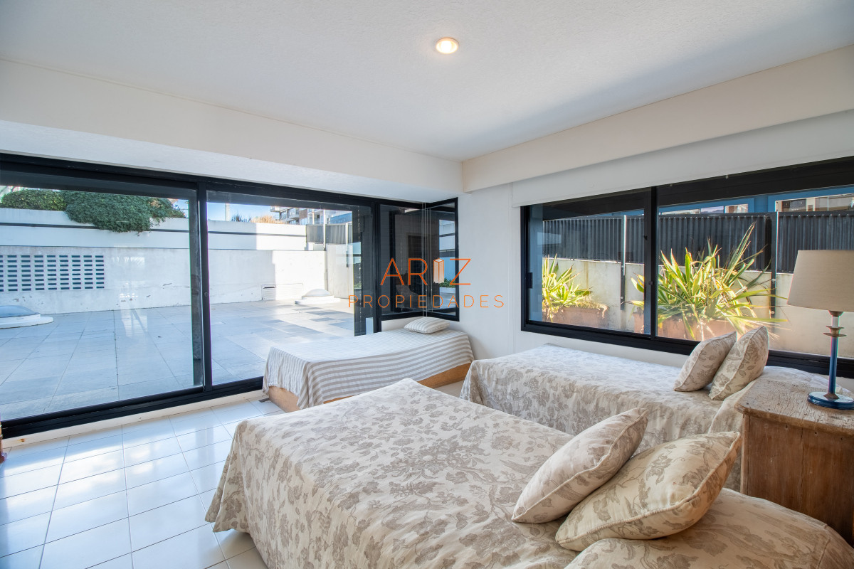 Apartamento ID.309 - VENDO APARTAMENTO 3 DORMITORIOS PUERTO PUNTA DEL ESTE EXCLUSIVO